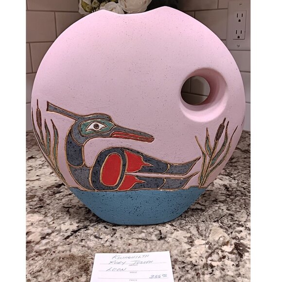 Northwest Coast Ceramic Art Vase Loon Image signed Ruby Joseph Canada Aboriginal - Picture 1 of 16